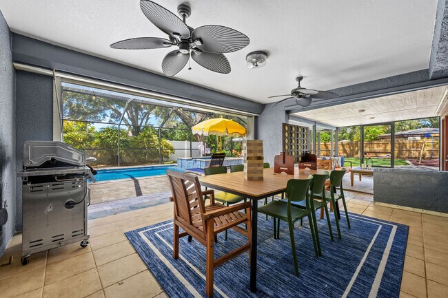 Building Photo - 11950 117th St N