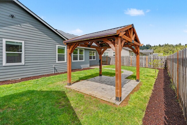 Building Photo - Fabulous 4 bed, 2 bath in Crawford Crossing - Turner, Oregon