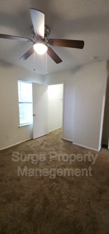 Building Photo - 9110 Lanham St