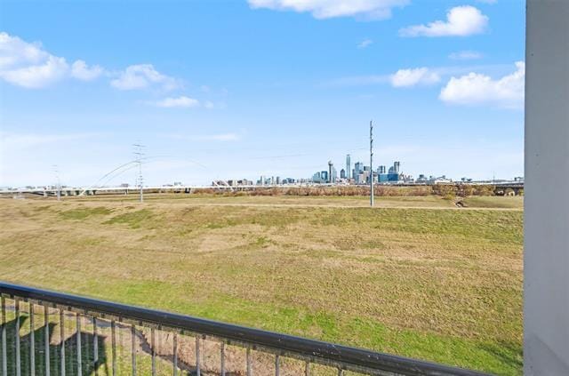 Building Photo - 381 E Greenbriar Ln