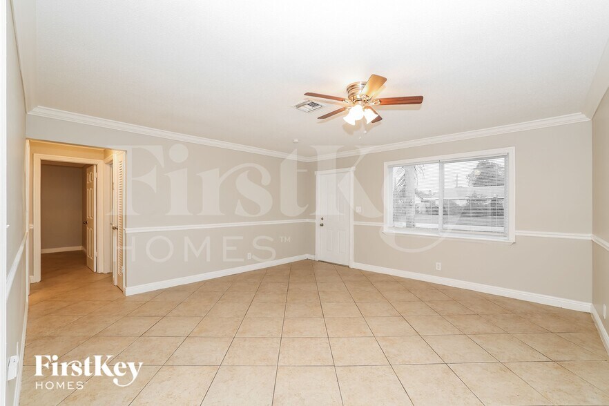 Building Photo - 6817 Massachusetts Dr