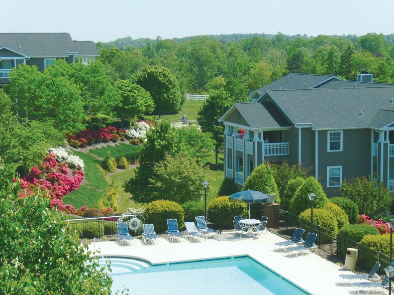 Waterford Place Apartments 4000 N Center St Hickory NC 28601