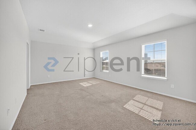 Building Photo - 2885 Wolfcreek