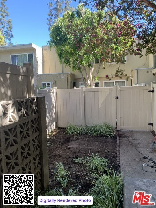 Building Photo - 11138 Aqua Vista St