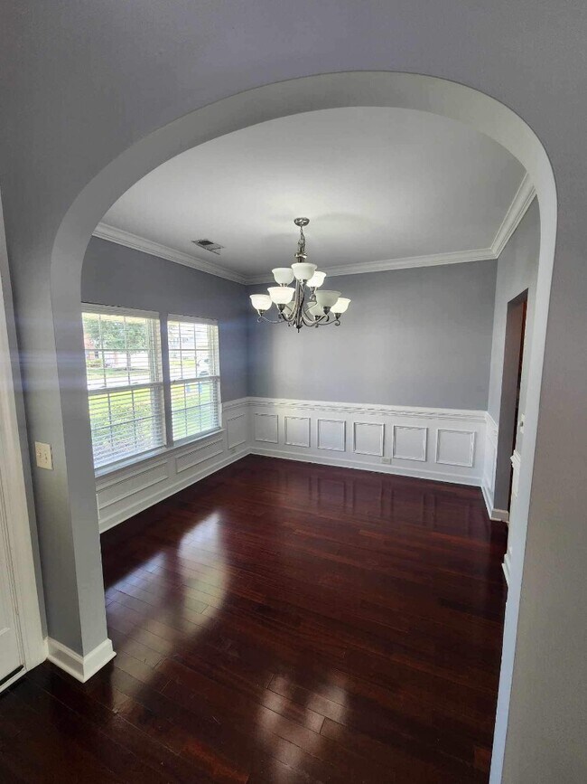 Building Photo - 1456 Brighton Ave
