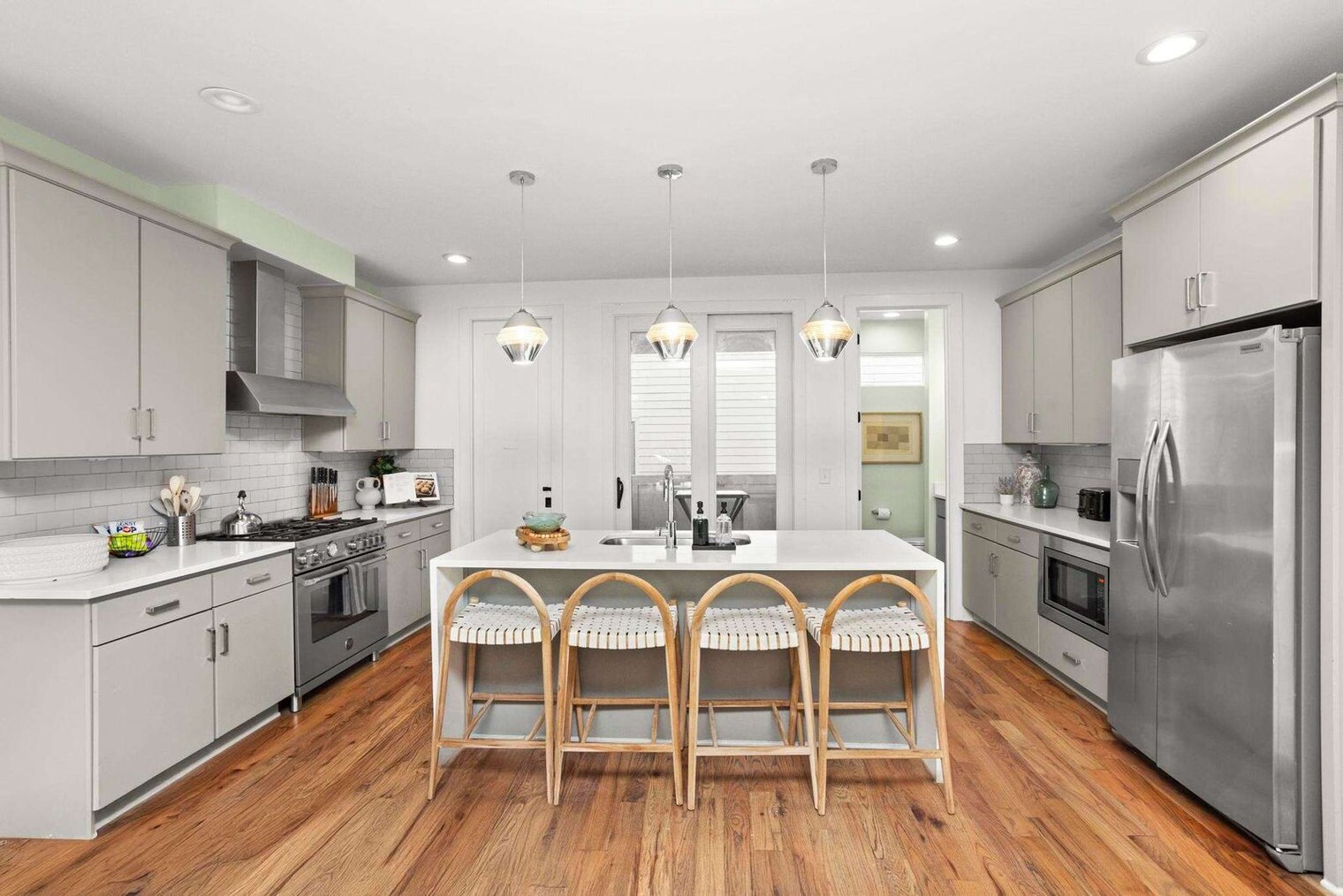 Building Photo - 1714 8th Ave S