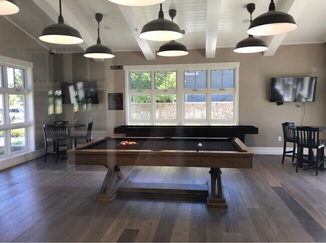 Building Photo - Gala Flat at The Cannery in Davis now!