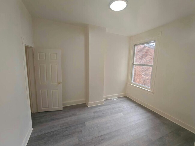 Building Photo - 1822 Harlem Ave