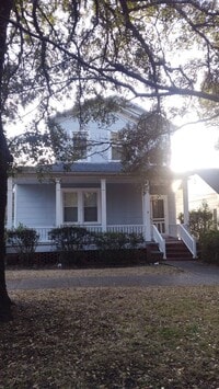 Building Photo - Historic Georgetown