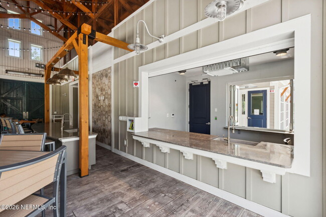 Building Photo - 3012 Granary Pk Ave