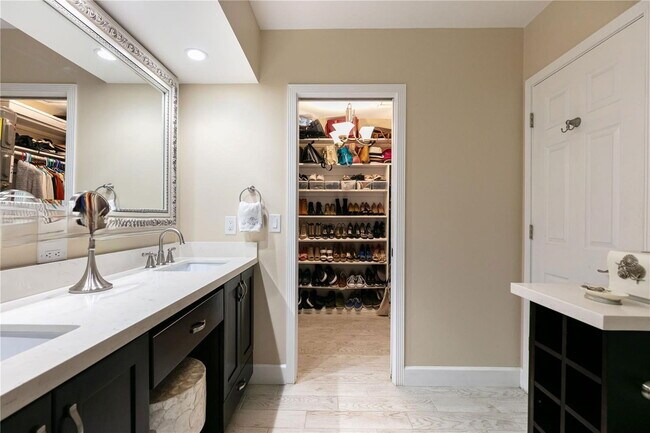 Building Photo - 7940 SW 139th Ter