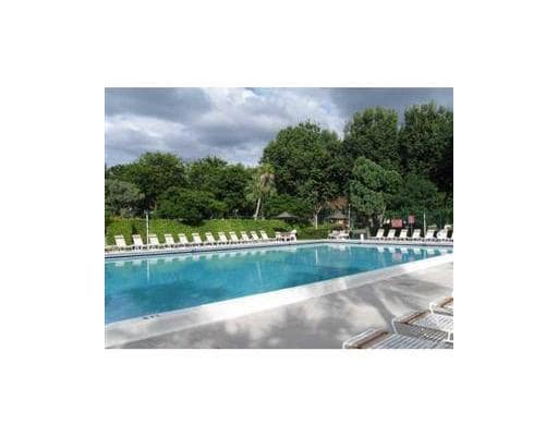 Building Photo - 109 Gardens Dr