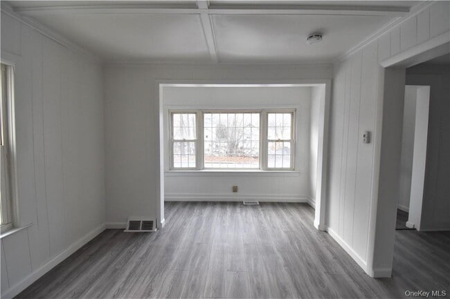 Building Photo - 23 Wawayanda Ave