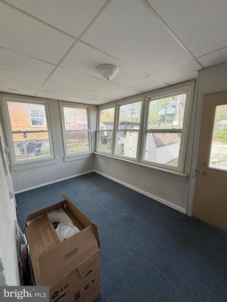 Building Photo - 229 Endsleigh Ave