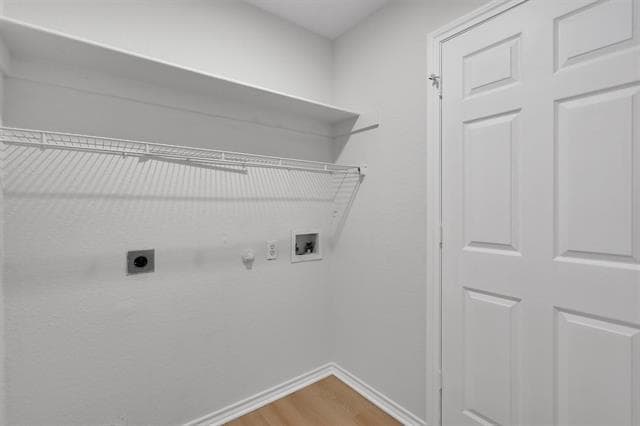Building Photo - 712 Riverhead Dr