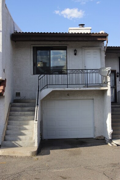 Building Photo - 2620 S Federal Blvd