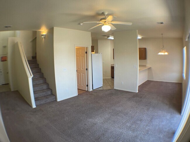 Building Photo - Spacious 3BR Townhome in Bellemont | Fenced Yard + 2-Car Garage
