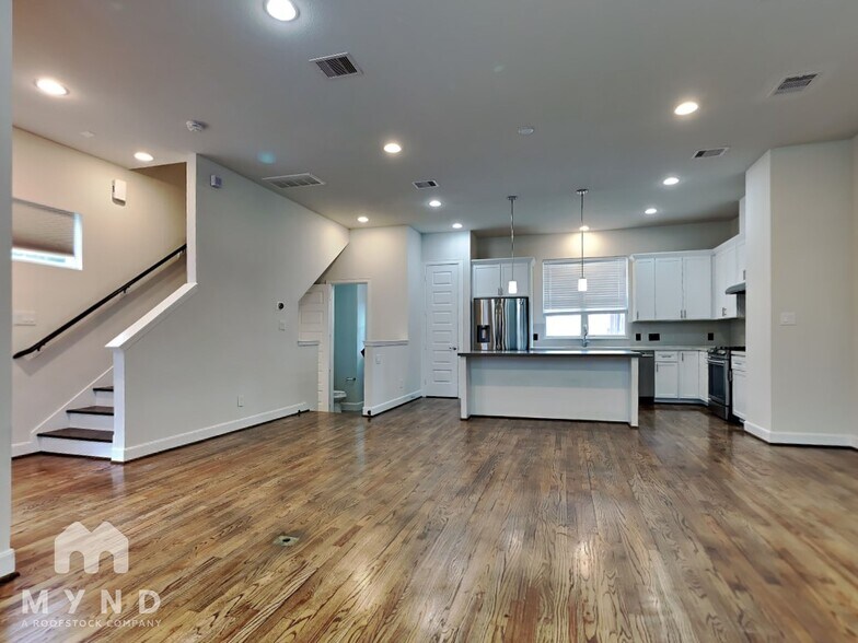 Building Photo - 353 Eado Park Cir