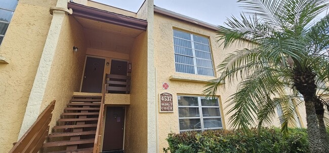 Building Photo - 4537 Treehouse Ln