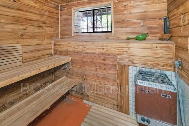 Building Photo - 6606 Aqua Vista Ct