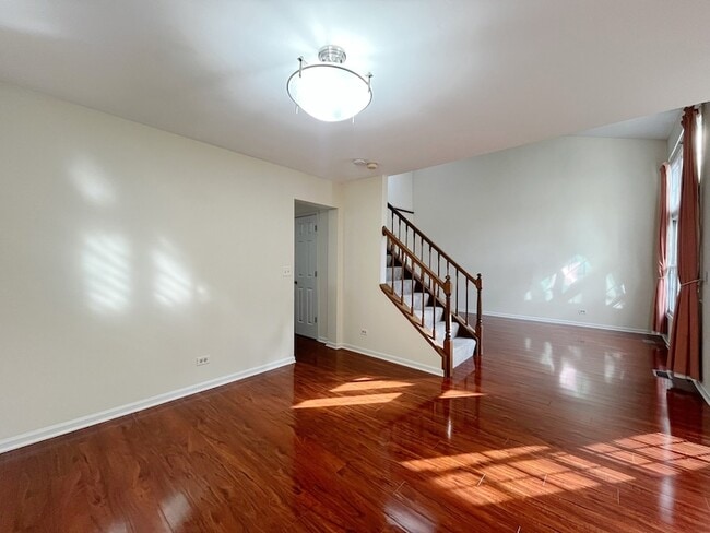 Building Photo - 312 Spring Creek Cir