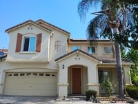 Building Photo - Spacious 6 Bedroom Home in North Merced - Solar Included!