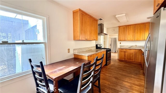 Building Photo - 2056 Meridian Ave