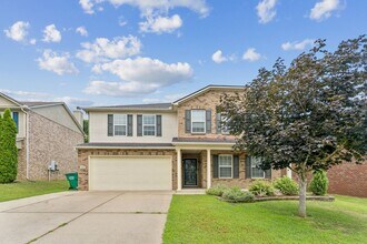 Building Photo - Amazing Home In Creekside Station