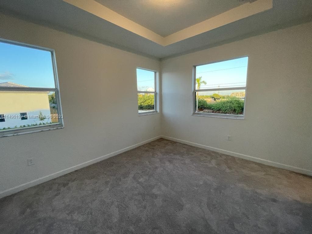 Building Photo - 29111 SW 165th Ave