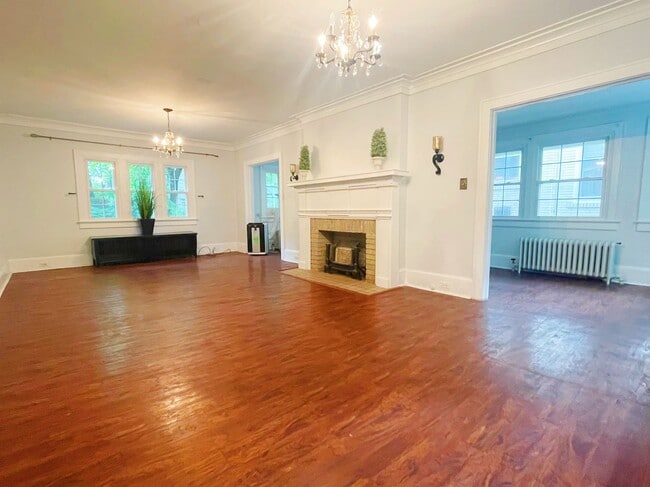 Building Photo - 91 N Portage Path