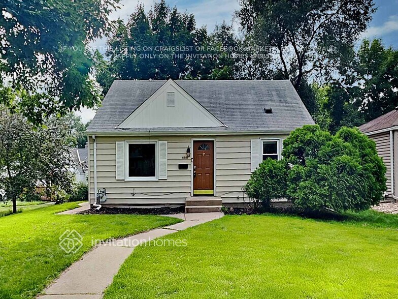 Primary Photo - 6616 5th Ave S