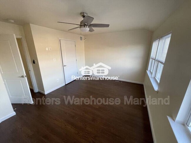 Building Photo - 2062 Jasmine Rd