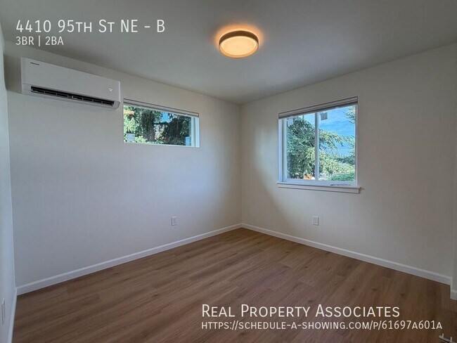 Building Photo - 4410 95th St NE