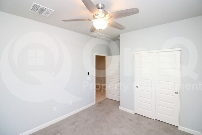 Building Photo - 11561 West Tom Henry Way