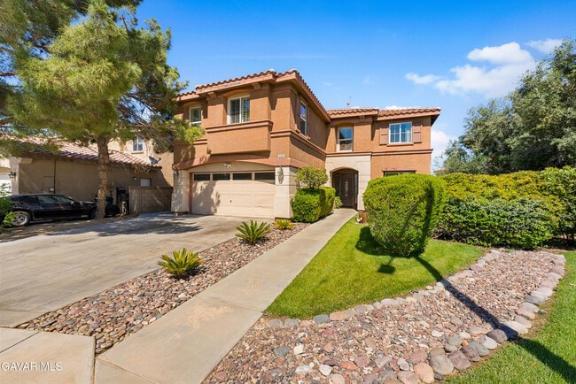 Building Photo - 44256 Dahlia St
