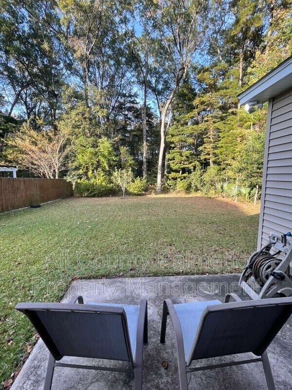 Building Photo - 120 Gazania Way