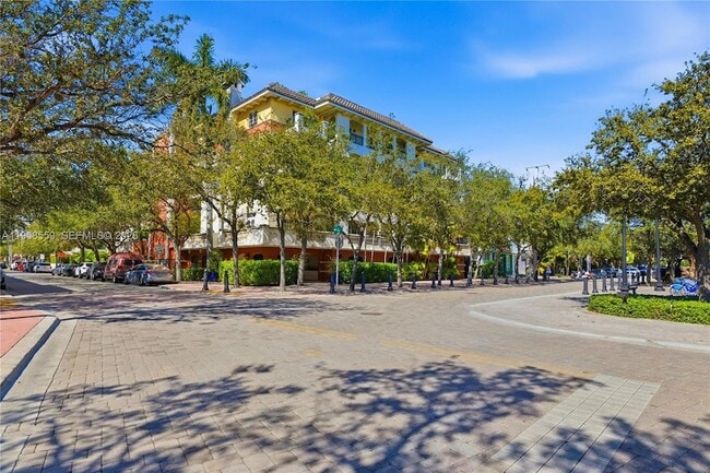 Building Photo - 300 Euclid Ave