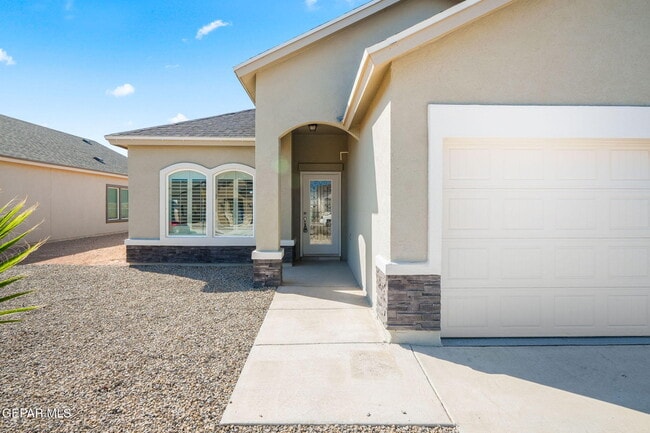 Building Photo - 13932 Sky Harbor Ave