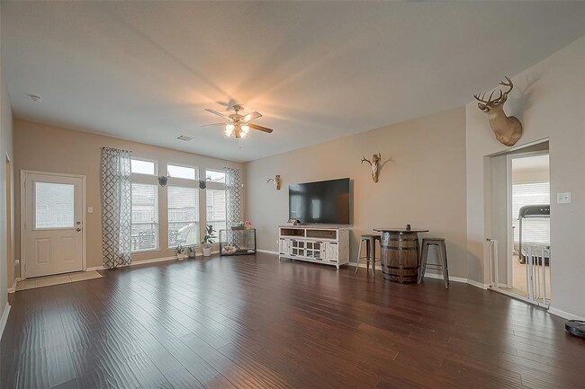 Building Photo - 7619 Sarsaparilla Ln