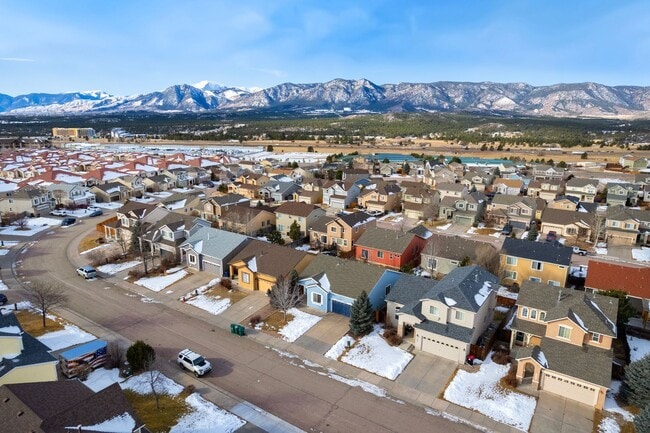 Building Photo - Unparalleled Single-Level Living with Breathtaking Views in D20!