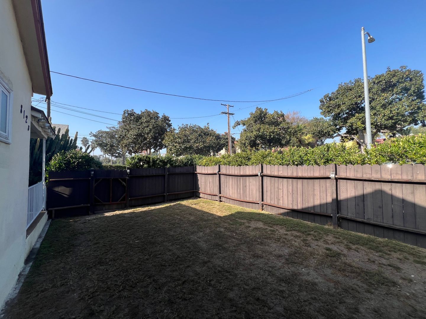 Building Photo - 2-bedroom, 1-bath home in the heart of Glendale!