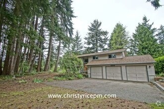 Building Photo - 20918 NE 78th St