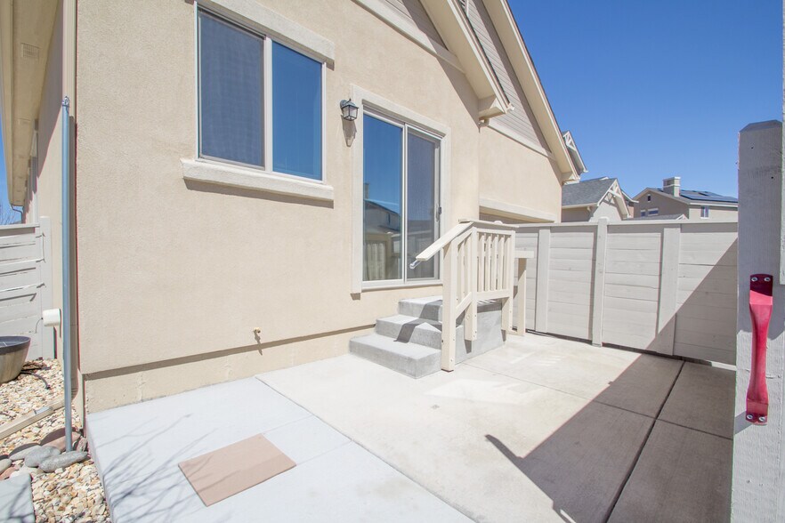 Back porch from kitchen - 1810 Volterra Way