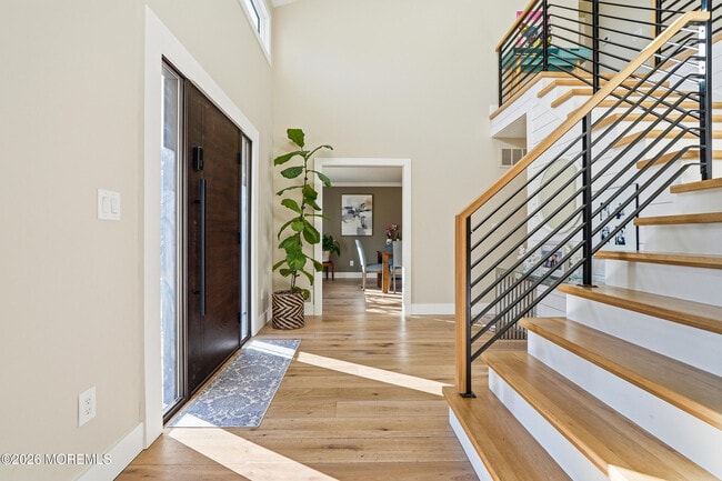 Building Photo - 8 Jackson Ct