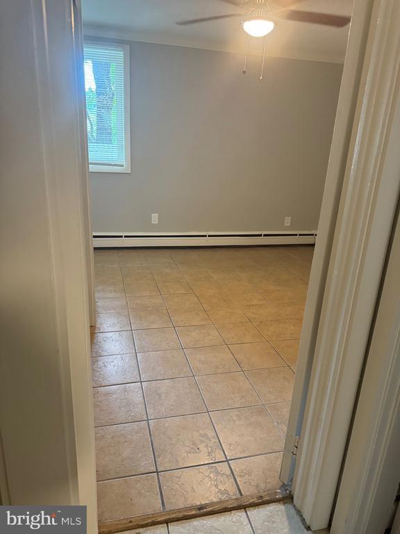 Building Photo - 4253 Brooks St NE