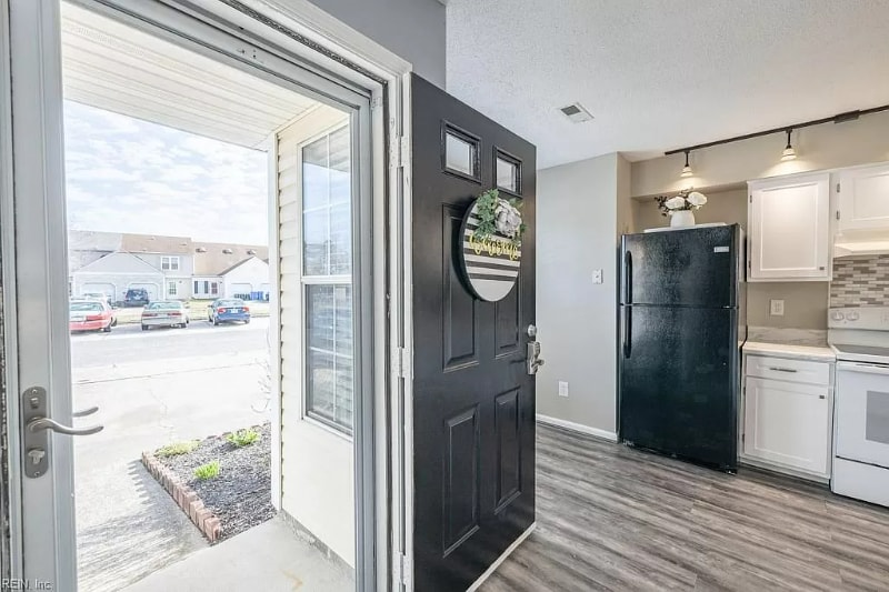 Building Photo - 1218 Alder Ct