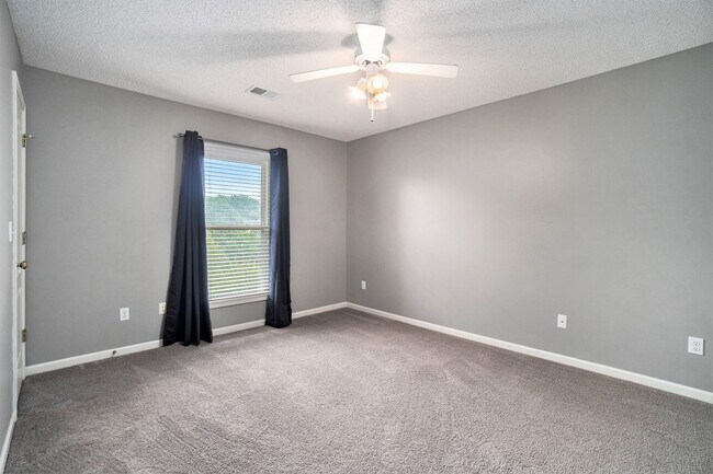 Building Photo - 4 Bed 3 Bath home in BlueValley