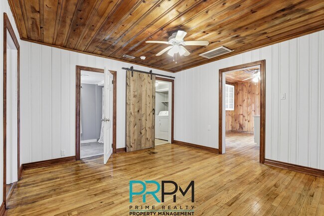 Building Photo - 101 Bagwell Dr