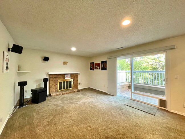 Building Photo - Great Home For Rent