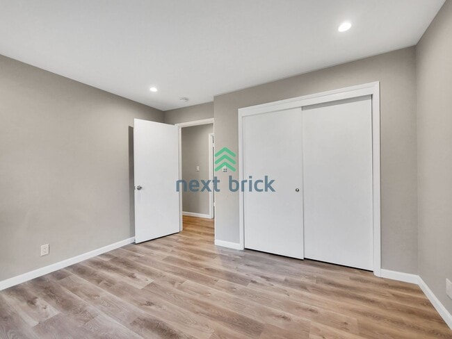 Building Photo - Beautiful 3 bed, 2 bath house for rent in ...